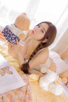 春光乍泄小说